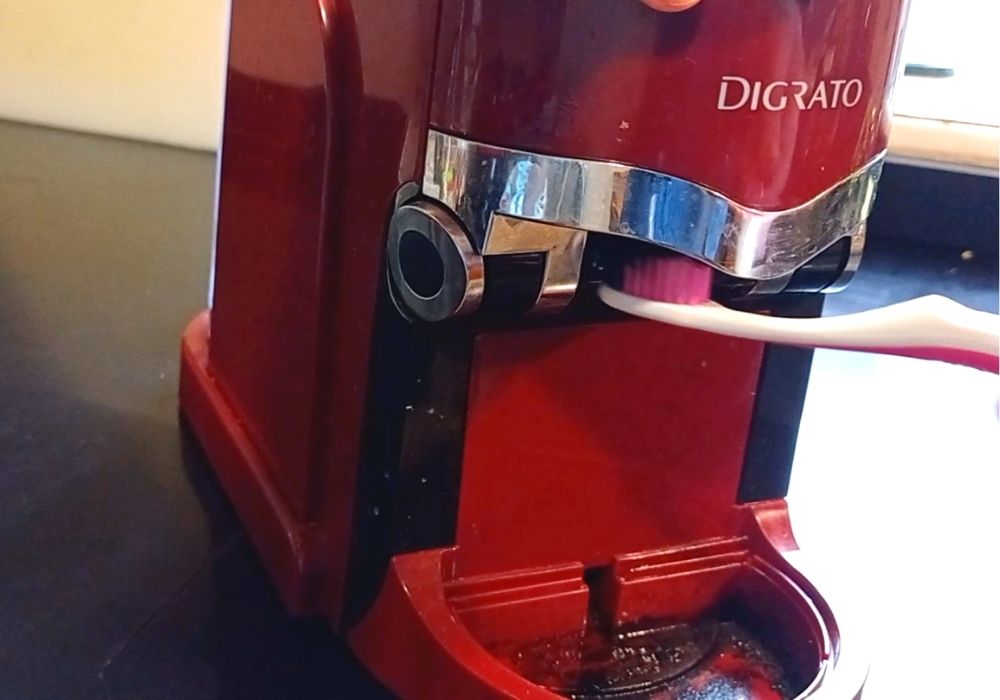 limpiar cosas con un cepillo de dientes